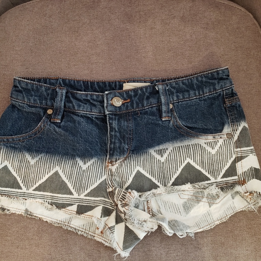 Roxy sun toucher shorts